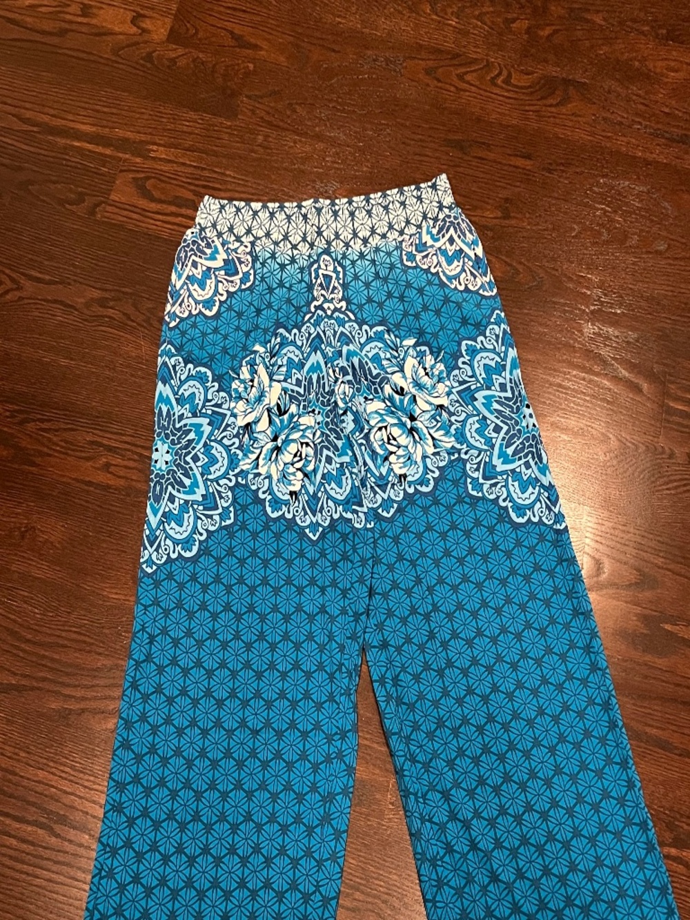 NWT White House Black Market Turquoise & Blue Cropped Palazzo Pants L